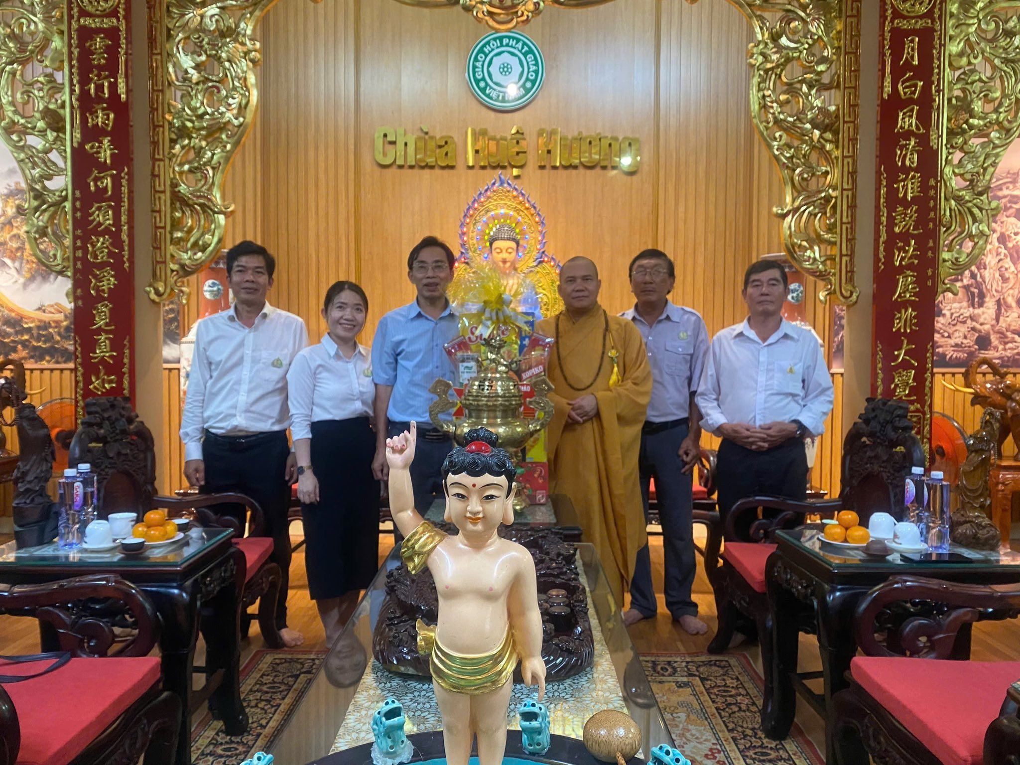 Thành kính tri ân tấm lòng cao quý của quý cơ quan chính quyền Thành kính tri ân tấm lòng cao quý của quý cơ quan chính quyền