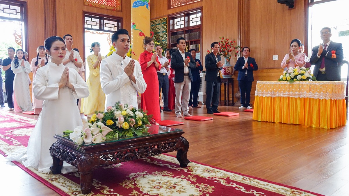 Lễ Hằng thuận của Phật tử Tánh Thành và Diệu Thuận tại chùa Huệ Hương